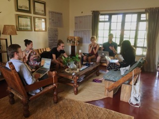 Büro Team RUganda in Jinja